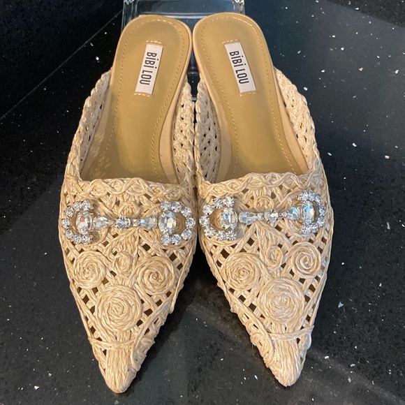 *BiBi Lou Pointy Toe Woven Rope Rosettes Mule Slip On + Rhinestone Bows - Picture 2 of 15